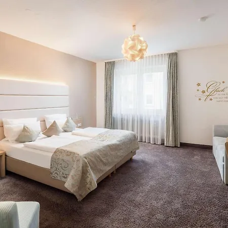 Western Lamm 4* סינגן