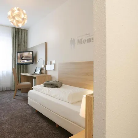 Western Lamm Hotel 4*