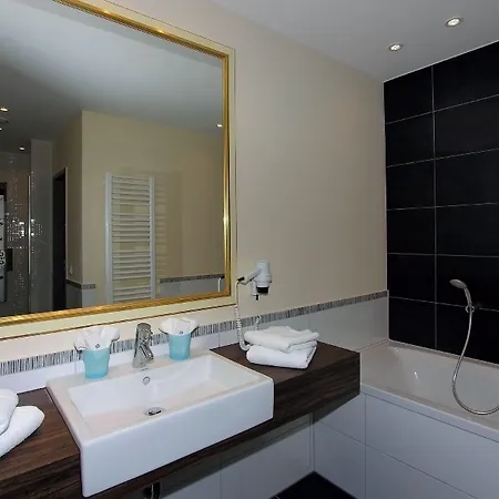 Western Lamm מלון