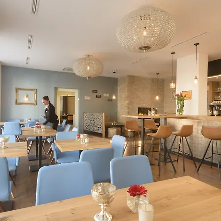 מלון Western Lamm 4*